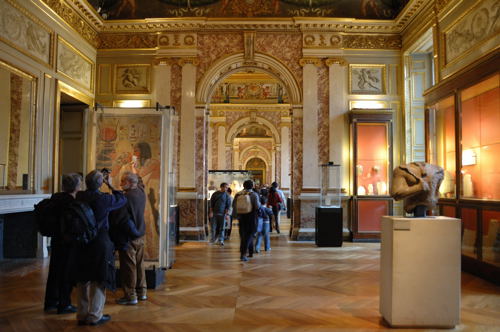musee du louvre. salle de musée du Louvre